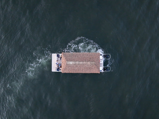 What Are the Key Differences Between a Tiki Boat in New York Harbor