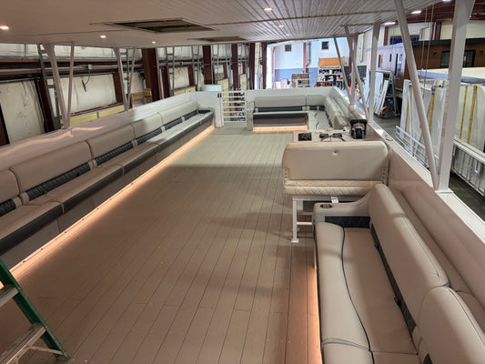 Private Boat Rentals for Unique Corporate Events